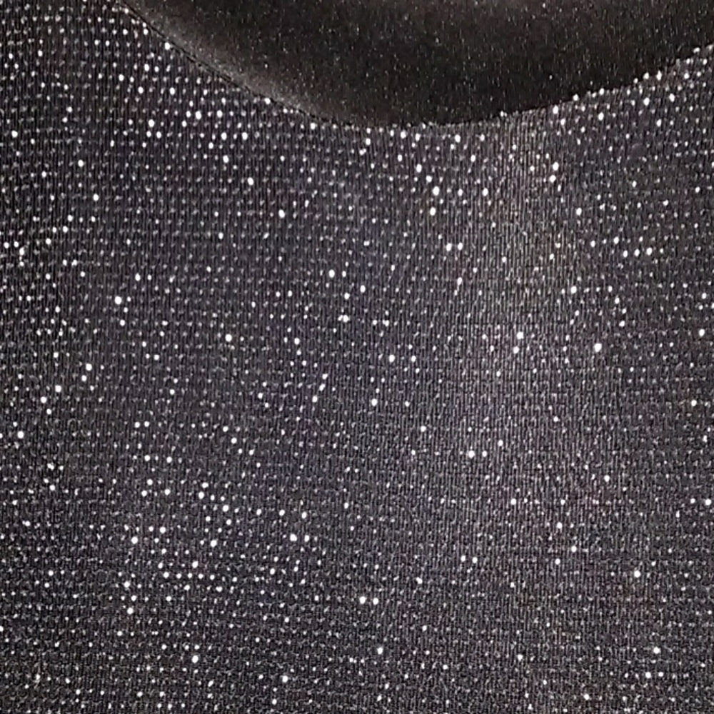 Women's Metallic Shell Top - Picture 3 of 5